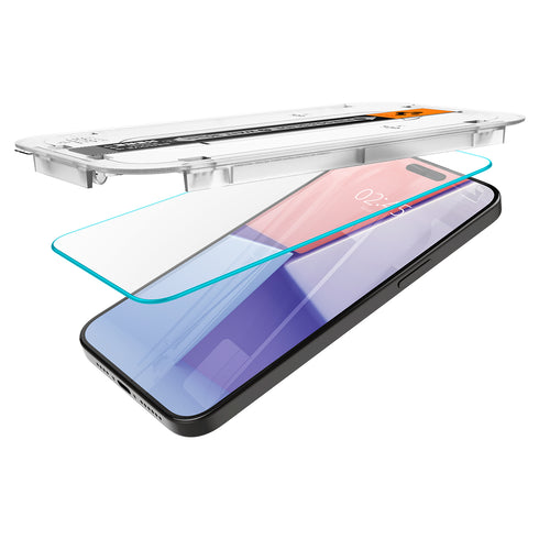 Spigen iPhone 15 Series Screen Protector GLAS.tR EZ Fit | Sensor Protected